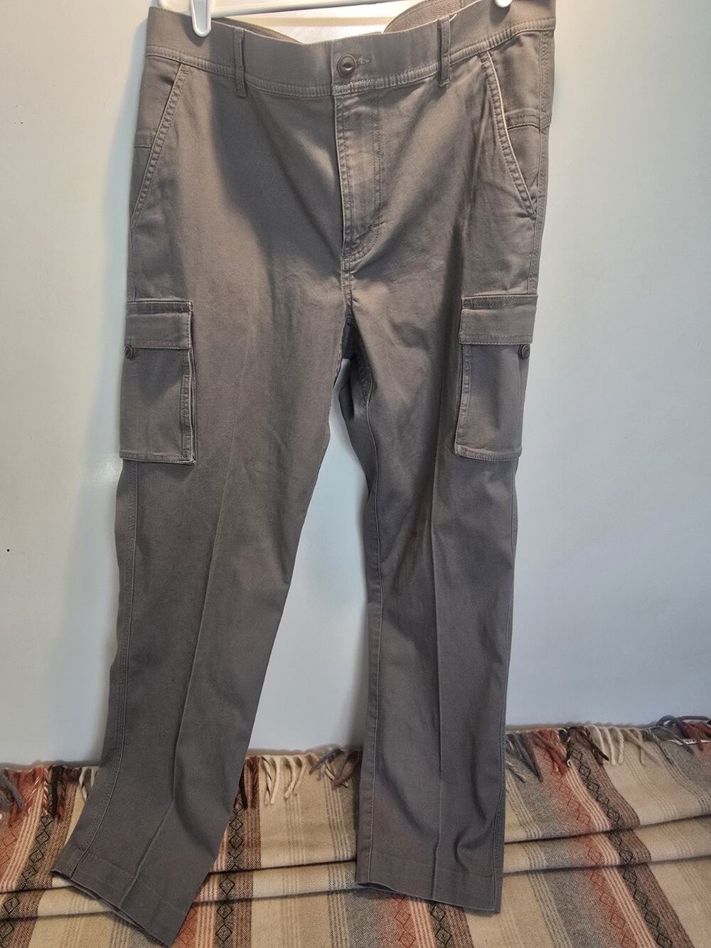 LL Bean BeanFlex Cargo Pants Men's Gray Classic Fit Hiking Outdoor Casual 34x30